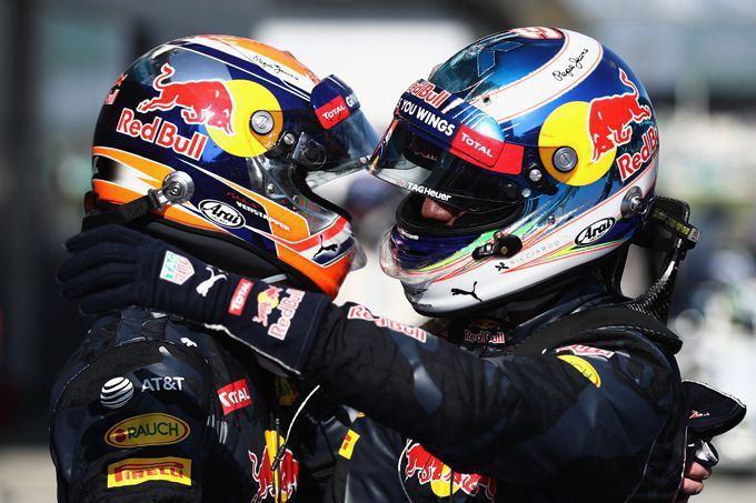 Max Verstappen en Daniel Ricciardo