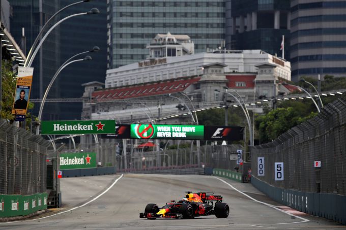 Daniel Ricciardo Red Bull Racing Grand Prix Singapore