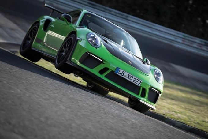 Nieuwe 911 GT3 RS rondt de groene hel in 6.56,4 minuten
