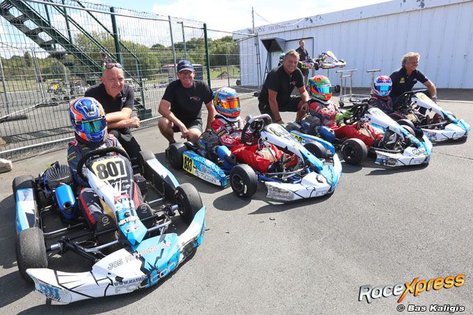 Mini PdB Racing met Marcel Ottink en Nathan Ottink nummer 807