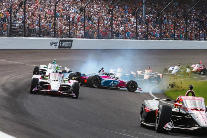 UITSLAG Indy 500 Josef Newgarden Rinus Veekay