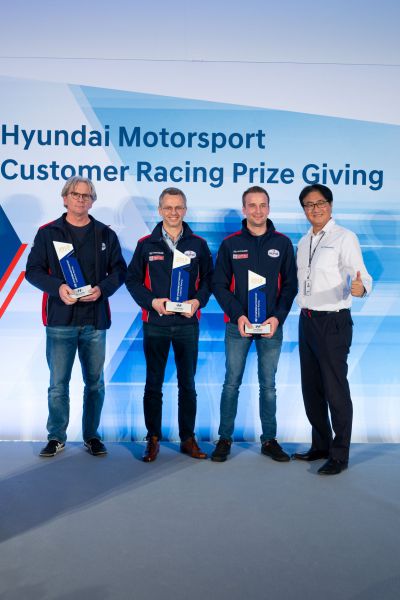 Nederlands rallykampioen Bob de Jong geerd bij Hyundai Motorsport