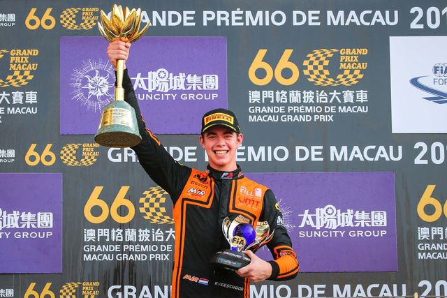 Richard Verschoor podium Formula 3 Macau Grand Prix FIA F3 World Cup