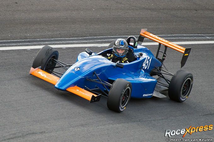 Formule auto Bastiaan van Loenen