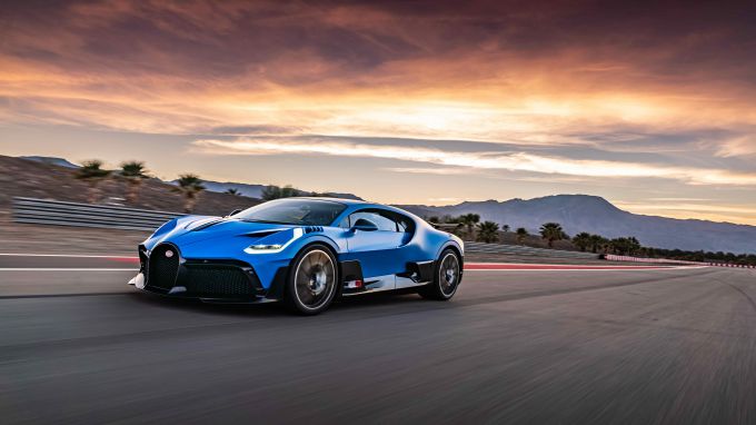 Bugatti Divo: 380 Km Topsnelheid, 8-liter W16 Motor En 1.500 Pk Met Een 