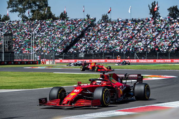 Scuderia-ferrari-mexico-city-gp-race-sunday