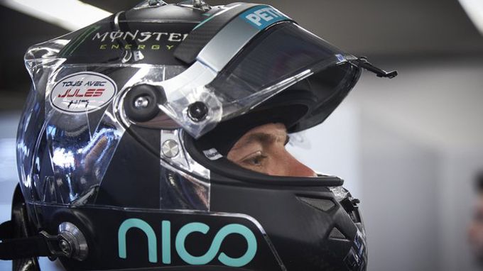 Nico_Rosberg_helm F1 Mercedes