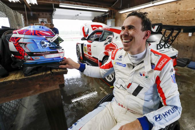 robert wickens returns to racing with Hyundai team