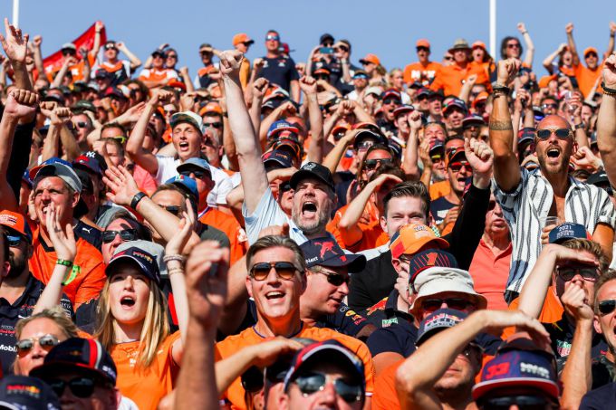 Heineken F1 Dutch Grand Prix 2022 Zandvoort Max Verstappen en Orange Army 17