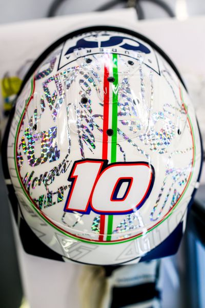 Pierre_Gasly_helm GP Italy