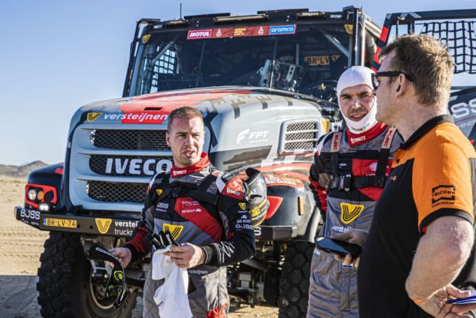 Boss Machinery Dakar Team de Rooy Iveco