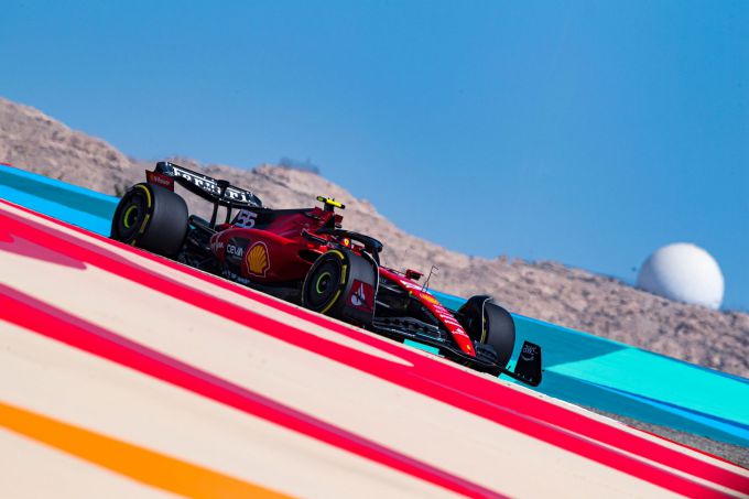 Ferrari_SF23_Sakhir_track_thursday