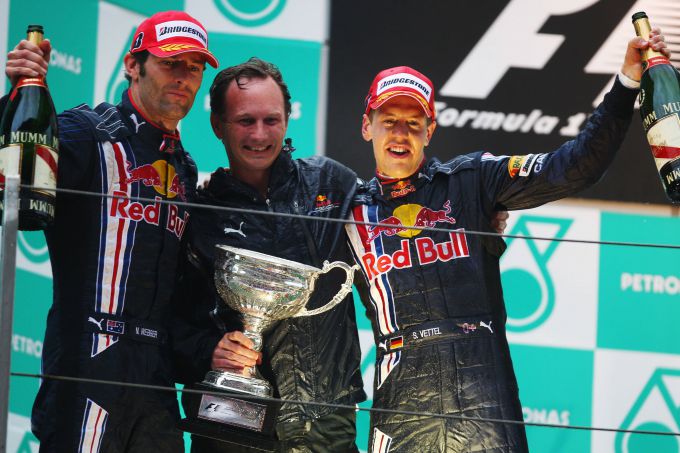 FOTO'S: Regenmeister Vettel: Veertien jaar na de eerste overwinning van Red Bull Racing
