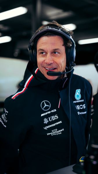 Mercedes W14 krijgt in Imola andere layout: "We willen meedoen voor de wereldtitel"
