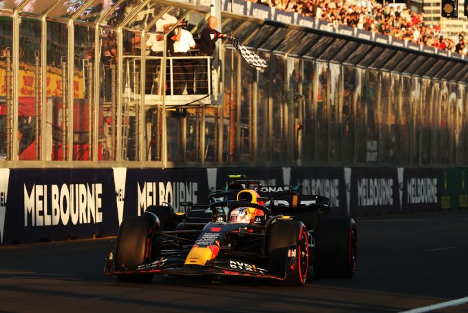 Max Verstappen Lewis Hamilton