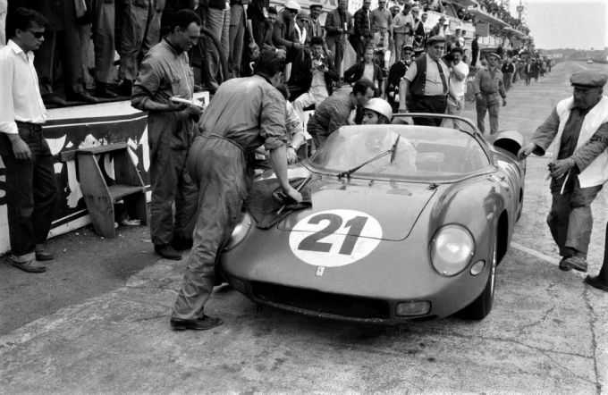 Ferrari historische Le Mans deenames foto 16