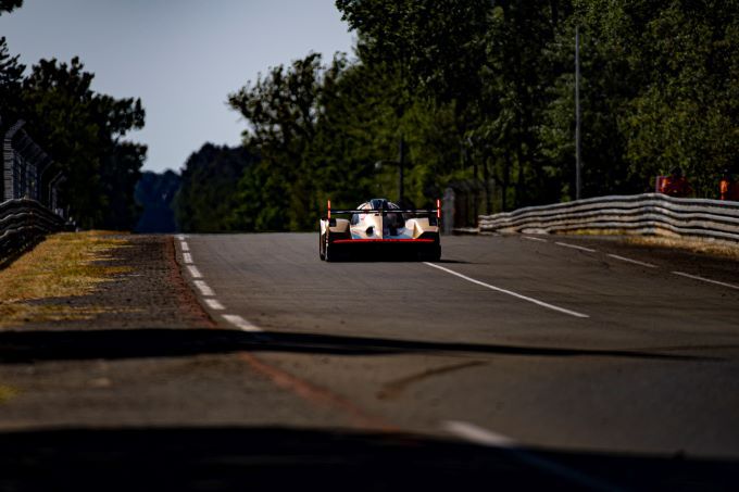 24H Le Mans 2023 - Porsche foto 28_963_Jota_rear