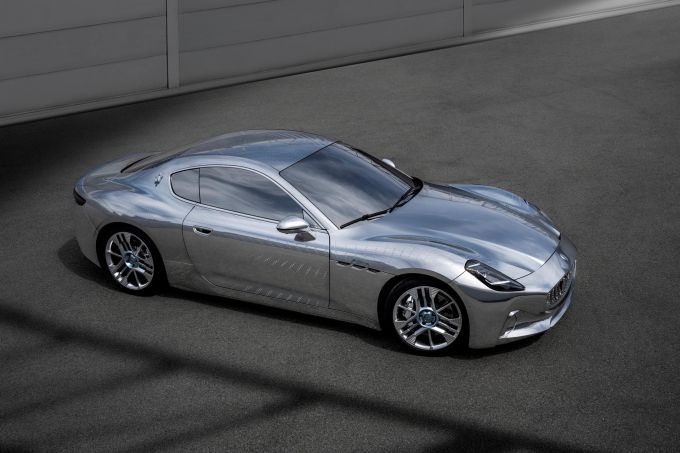 Maserati onthult MCXtrema op Monterey Car Week en viert 75 jaar GranTurismo