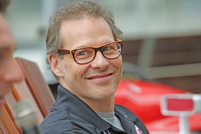 F1