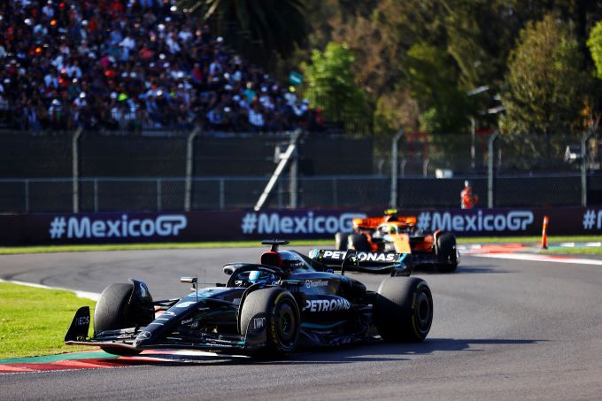 Mercedes_George_Russell_actie_GP_Mexico 2023