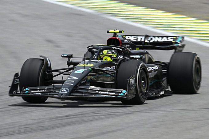 Petronas Mercedes AMF F1