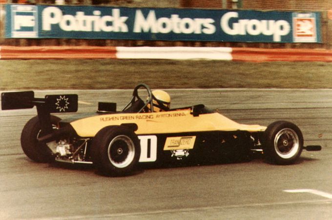 Senna's eerste overwinning op Silverstone kwam in FF2000 in 1982