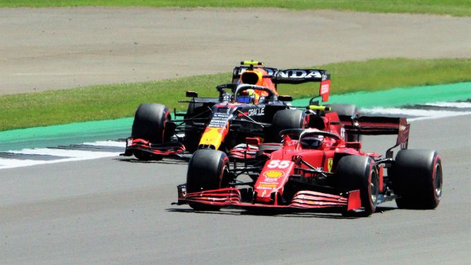 Red Bull contra Ferrari