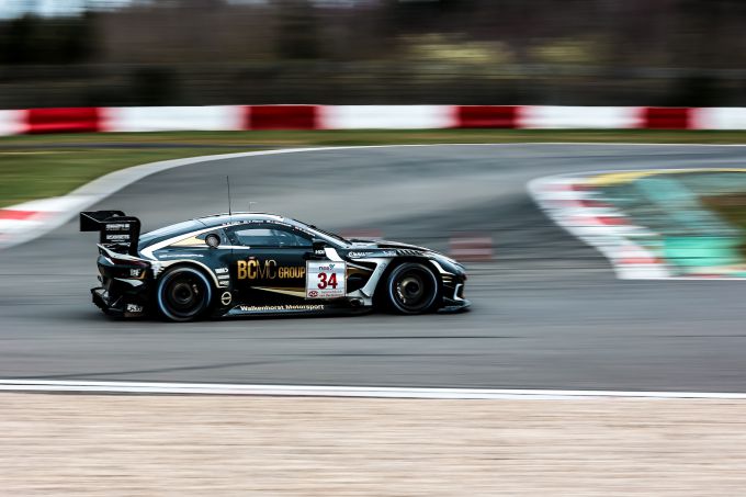 Aston_Martin_BMC_Group_Walkenhorst Motorsport Foto 1