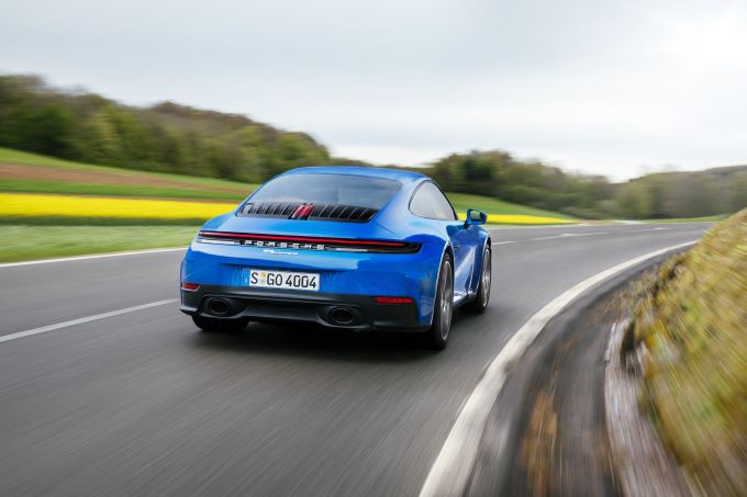 Nieuwe 911 en 911 GTS T-Hybrid met betere prestaties foto 11