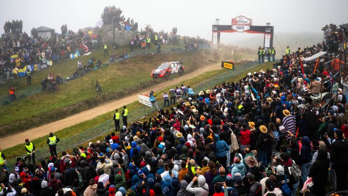 Rally de Portugal 2024 jump Hyundai