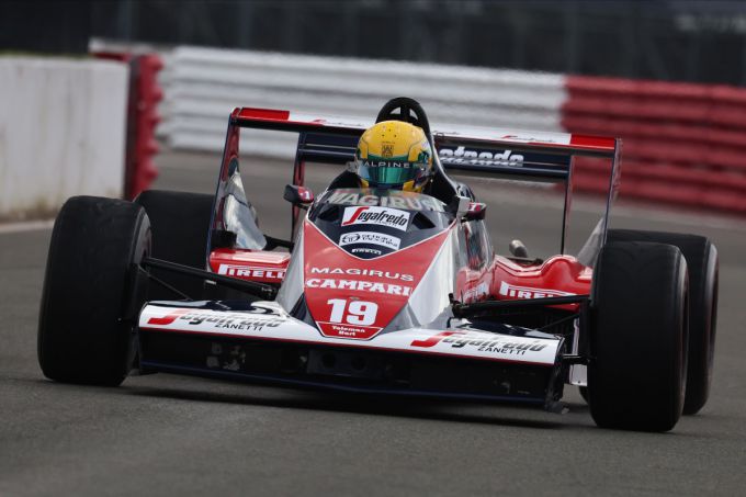 Silverstone Festival 2024 Pierre Gasley Ayrton Senna Toleman TG183B foto 3