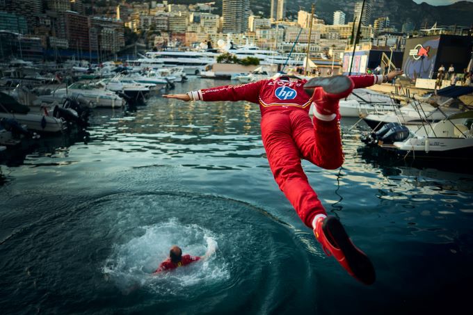 Ferrari wint GP Monaco 2024 Een duik in het zwembad