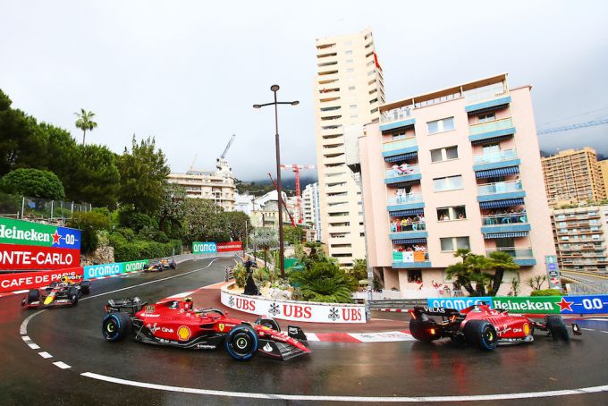 Monaco_Ferrari_Red_Bull_regen