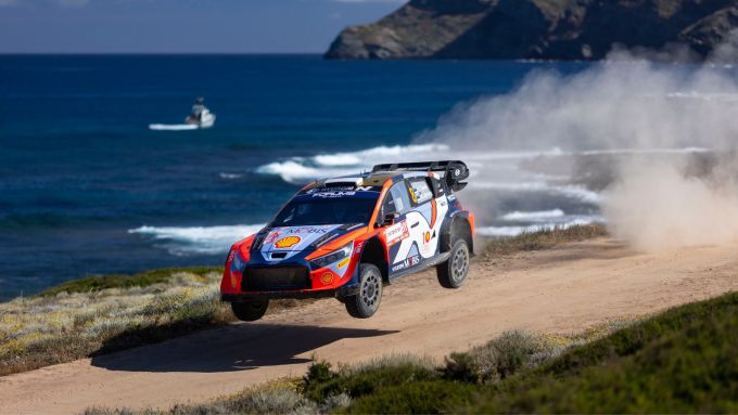 WRC_Sardegna_Tanak_winnaar_Hyundai