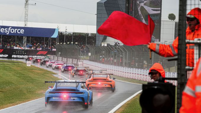 Porsche Mobil 1 Supercup 2024 @ Silverstone Foto 10