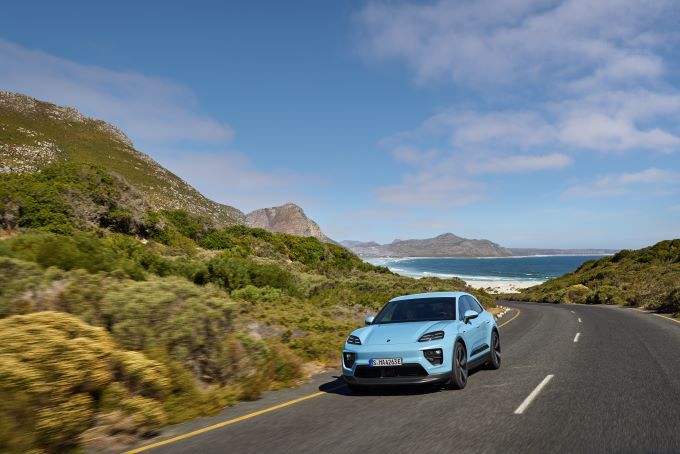 Twee nieuwe varianten Porsche Macan Foto 11