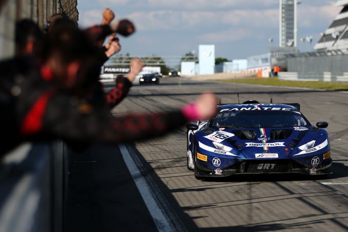 Fanatec GT World Challenge Europe Nrburgring Foto 1 Lamborghini overall winnaar