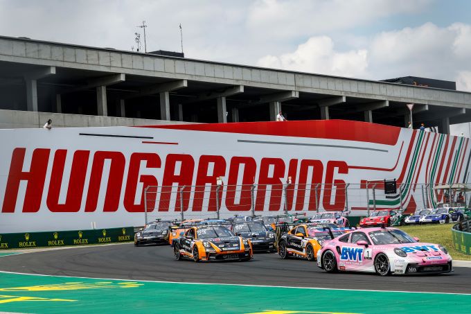 Porsche Mobil 1 Supercup Hungaroring Foto 1 start