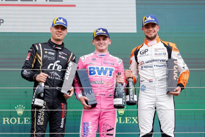 Porsche Mobil 1 Supercup Hungaroring Foto 2 podium