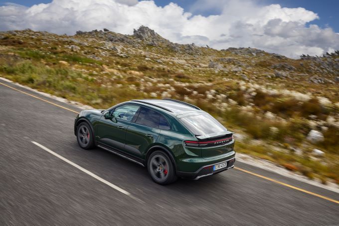 Twee nieuwe varianten Porsche Macan Foto 6