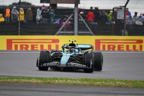 Aston Martin F1 Pirelli bandentest Spa Francorchamps