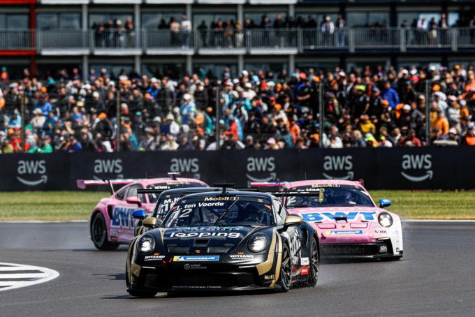 Porsche_Supercup_Larry_ten_Voorde_winnaar_zondag