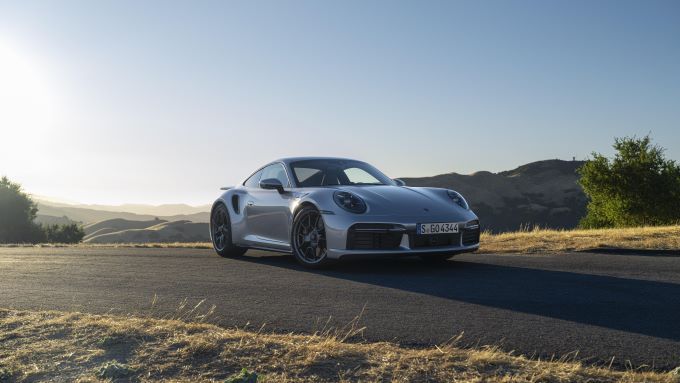 Porsche 911 Turbo 50 Years Foto 1