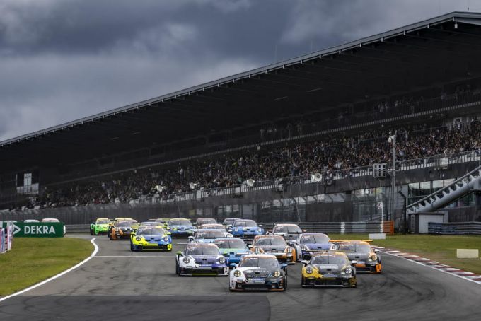 Start Porsche Sixt Carrera Cup Deutschland Nrburgring zaterdagrace