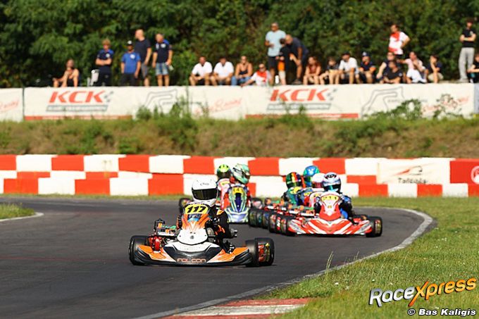 Dion van den Berg triomfeert met spectaculaire inhaalactie in GK4 Kart Series