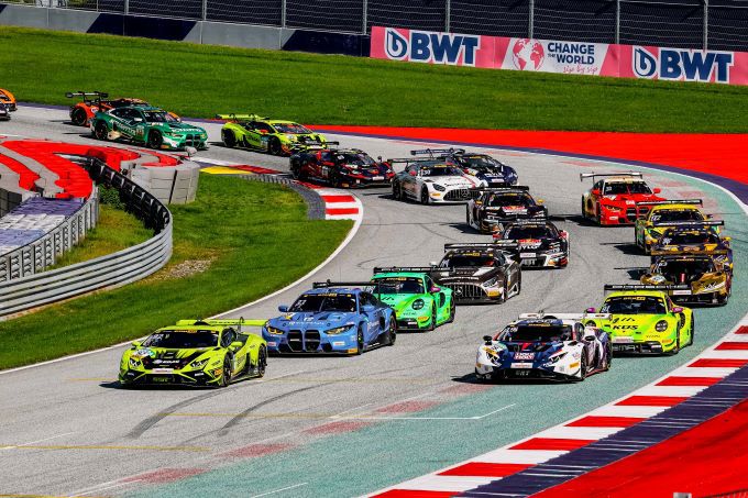 DTM 2024 Red Bull Ring Foto 2 start DTM race zondag
