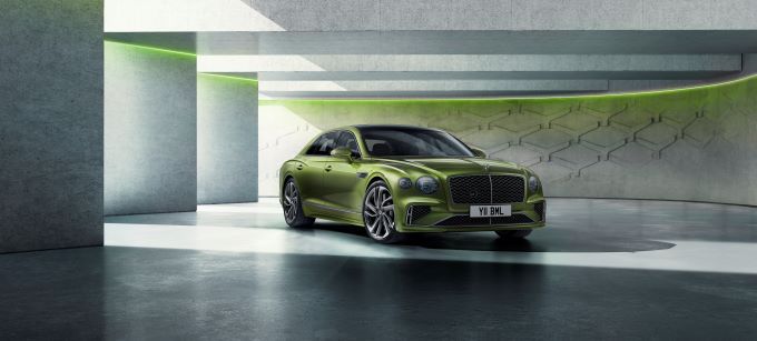 De nieuwe Bentley Flying Spur Foto 4