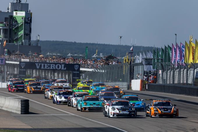 Porsche Sixt Carrera Cup Deutschland Sachsenring Foto 1 start