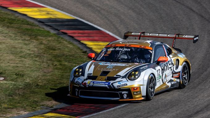 Porsche Sixt Carrera Cup Deutschland 2024 Sachsenring Foto 7 Senna_van_Soelen_actie