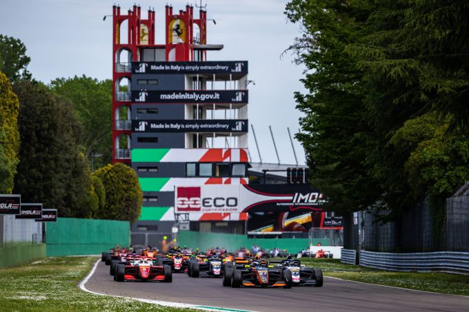 Het Formula Regional European Championship by Alpine gaat naar Imola voor het beslissende deel van het seizoen